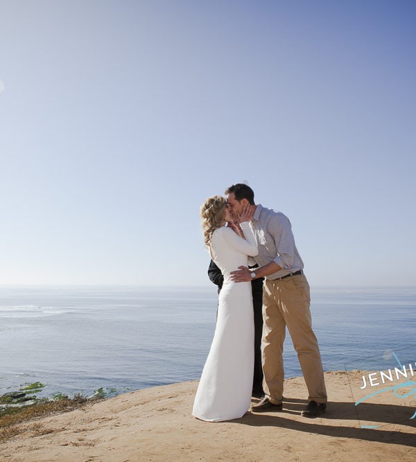 Small Beach Wedding: Elopement Photos at Sunset Cliffs