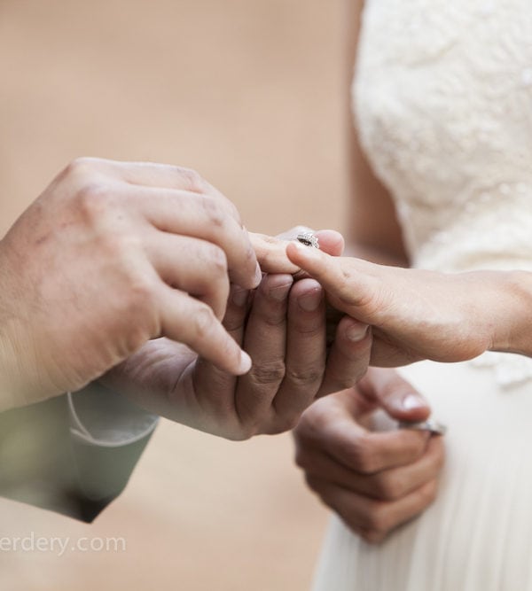 5 Tips for Writing Your Wedding Vows