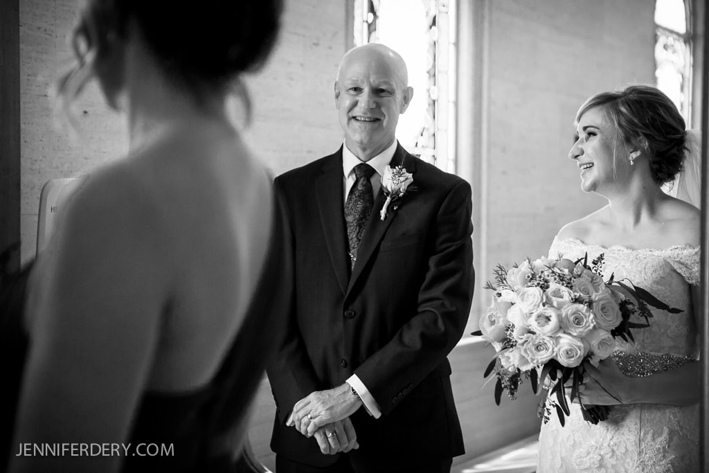 photo of bride with her dad minutes before the wedding ceremony